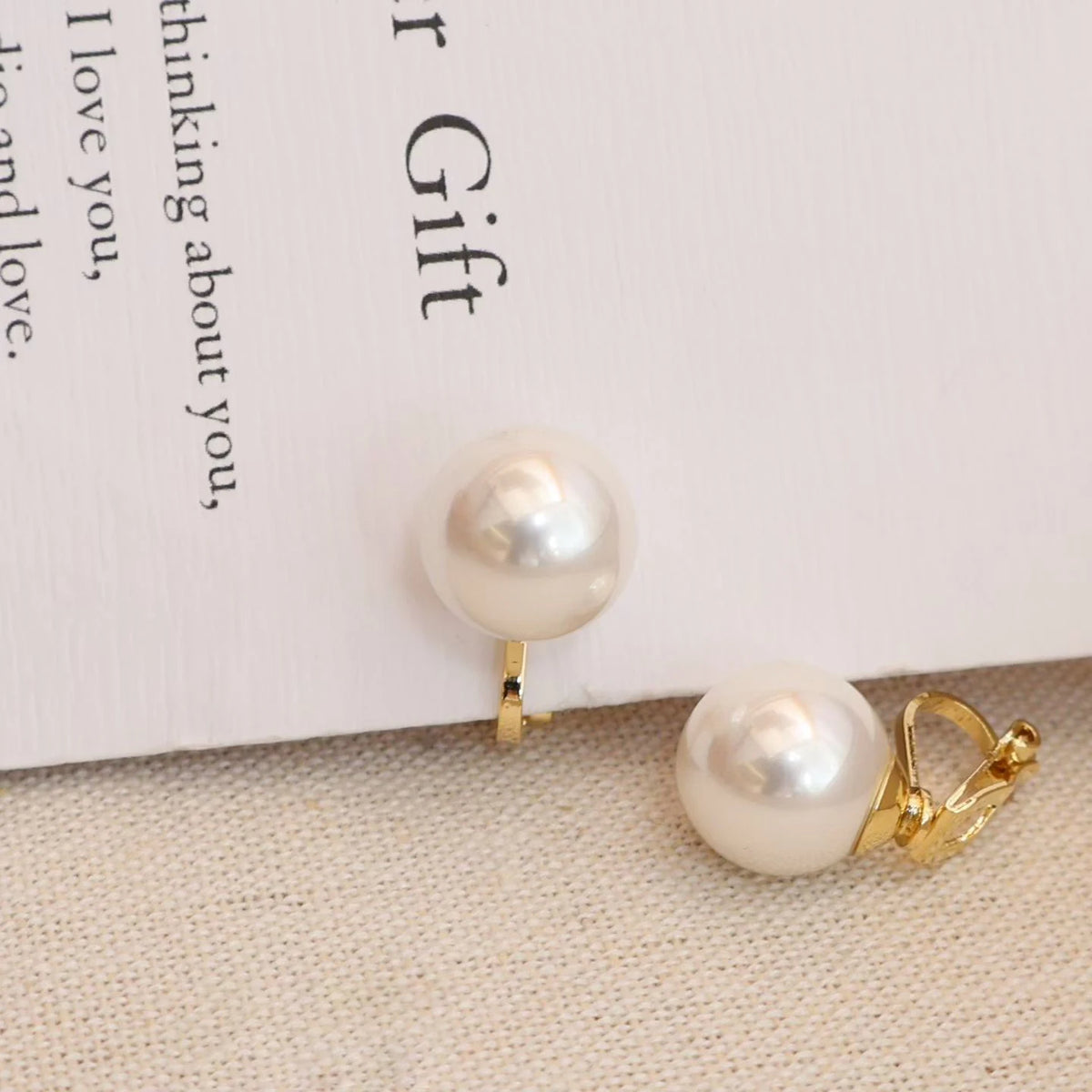 Simple Fashion Minimalistic Imitation Pearl Elegant Luxury Clip on Earrings for Girls Trendy Glitter Jewelry for Women Ladies