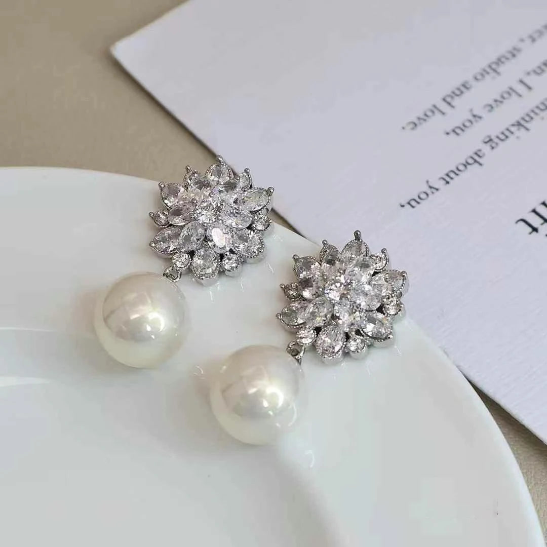 Fashion Tassel Imitation Pearl Elegant Sweet Drop Earrings for Girls Glamorous Art Deco Jewelry for Women Ladies Accessories