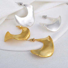 European and American Irregular Brushed Geometric Earrings Niche Design Minimalist Statement Stud Earrings Accessories Wholesale