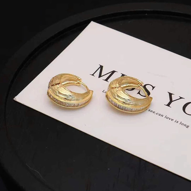 Ladies Solid Color New Design Small Mini Hoop Earring Fashion Chic Dainty High Quality Bulk Jewelry Accessories for Causal Daily