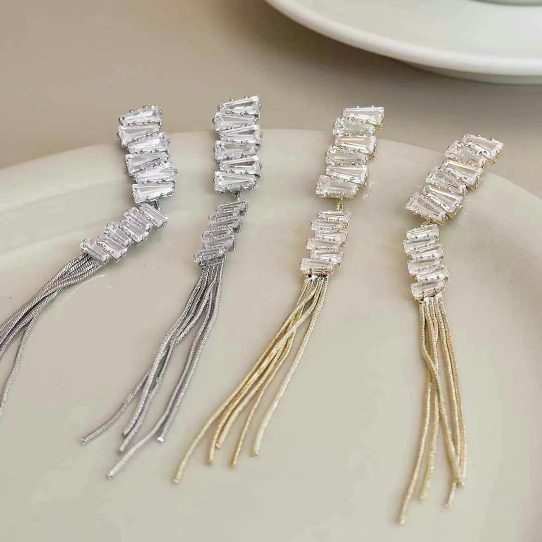 Female Hot Sale New Design High Quality Drop Earring Luxurious Fashion Charms Dainty Bulk Jewelry Accessories for Women Holiday