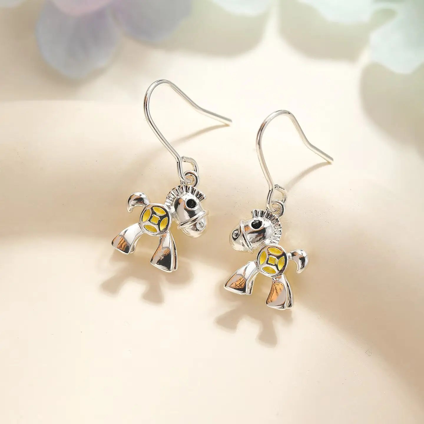 Sweet Fashion Trendy Animals Horses New Year Drop Earrings for Girls Elegant Dainty Jewelry for Women Ladies Accessories Chic