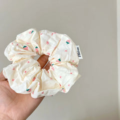 Cute Strawberry Fashion Scrunchies Elegant Women's Hair Ties Trendy Stock Decoratives for Girls and Ladies