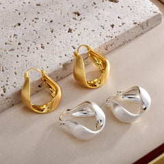 Women's High-end Fashion Earrings Solid Color Minimalist Copper Twisted Earrings Niche Design Lightweight Accessories Wholesale
