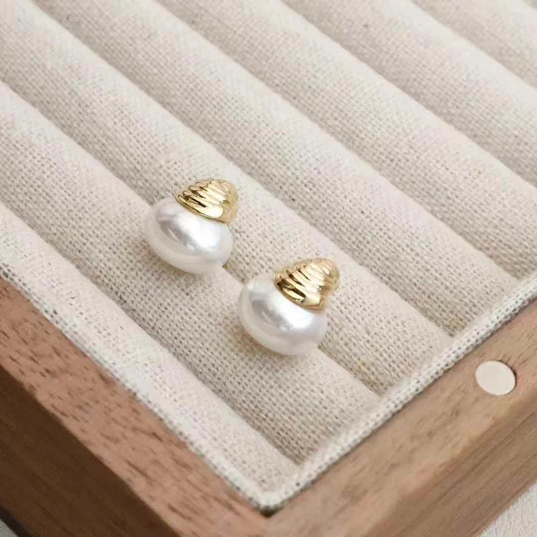Ladies Imitation Pearl Hot Sale Mini Stud Earring Fashion Elegant Simple Graceful Wholesale Jewelry Accessories for Women Daily