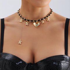 Fashion Simple Steel Heart Trendy Necklaces for Girls Art Deco Stylish Glamorous Jewelry for Women Ladies Accessories Wholesale