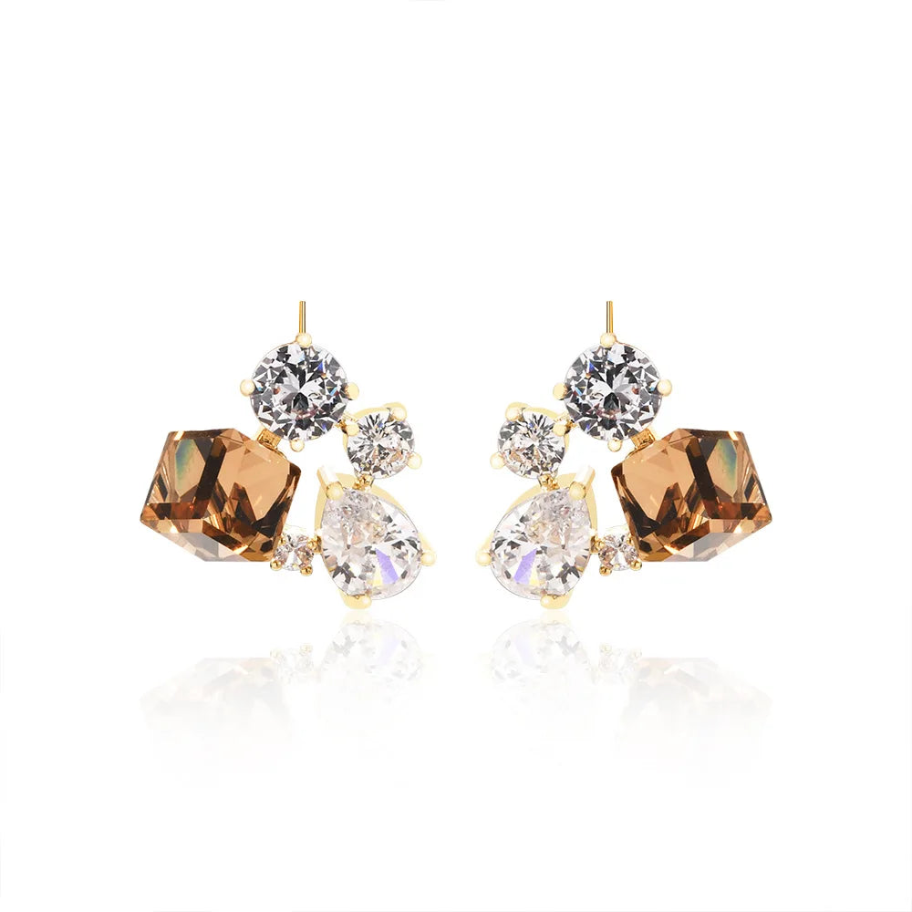 Female Fashion Hoop Earrings Super Flash Fine Sugar Copper Zircon Earrings Light Luxury High Elegant Fashion Ear Jewelry Bulk