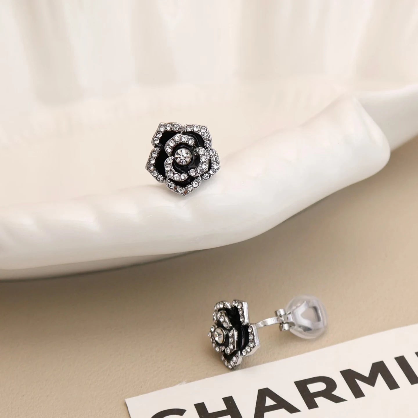Female Creative Design Rose Flower Mini Clip-On Earring Fashion Elegant Charms Luxurious Bulk Order Jewelry Accessory for Daily