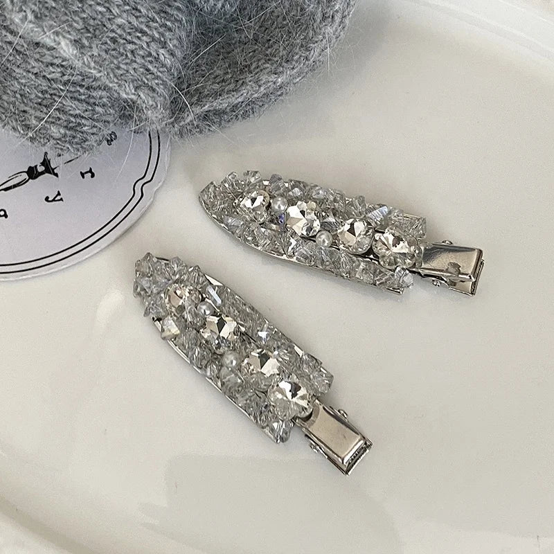 Female Hot Sale New Design Rhinestone Small Alligator Clip Sparking Glitter Fashion Chic Customized in Stock Hair Clip Accessory