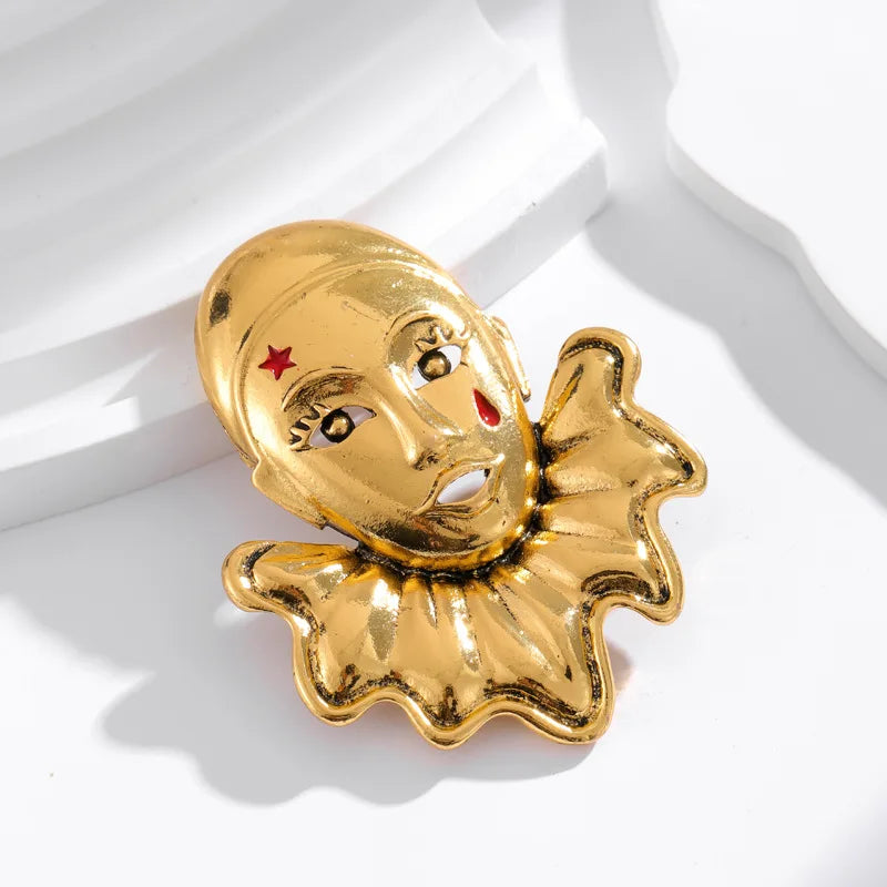 Fashion Trendy Alloy Mental Masks Brooches for Girls Elegant Charms Glamorous New Design Pins Jewelry for Women Ladies Accessory