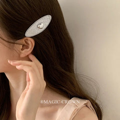 Women's Solid Color Graceful Simple Bobby Pins Hair Clips Lightweight Alloy and Fabric Hair Claws for Daily Use and Parties