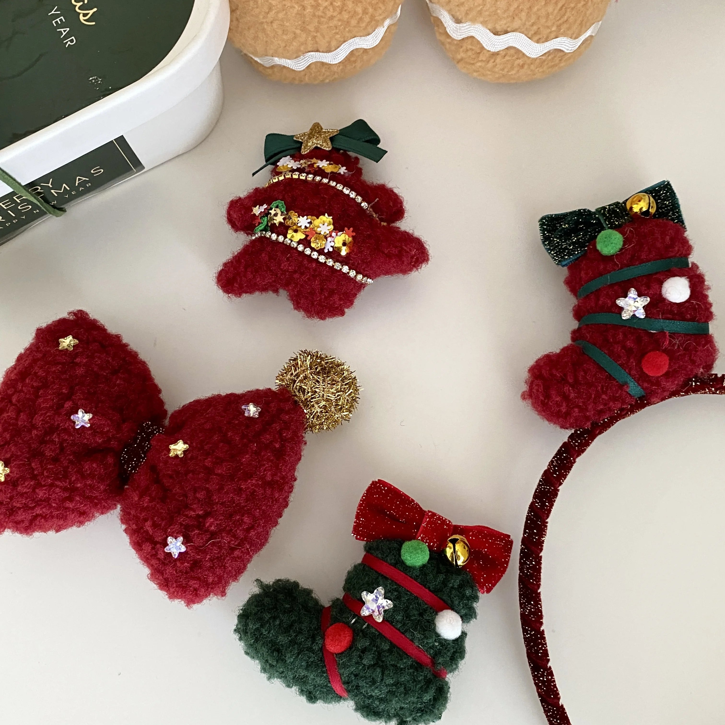 2025 Christmas Cute Bowknot Star Hair Clips for Baby Girls Sweet Elegant Fun Alligators for Kids Children Hair Accessories Chic