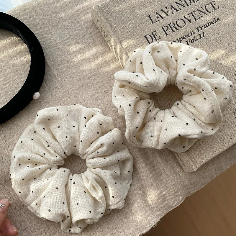 Fashion Simple Minimalistic Classic Polka Dot Scrunchies for Girls Elegant Sweet Hair Ties for Women Ladies Hair Accessories
