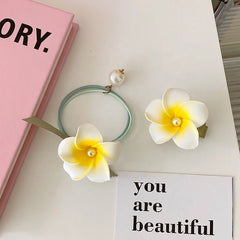 Classic Cute Yellow Flower Hair Clips for Girls Elegant Fashion Vacation Trendy Alligator for Women Ladies Hair Accessories