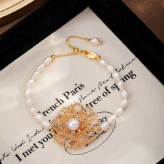 Fashion Baroque Freshwater Pearl Bracelets for Girls Elegant 18K Gold Flower Jewelry for Women Ladies Wholesale Bulk Luxury