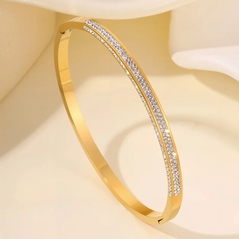 Fashion Glitter Zircon Bangles Stainless Steel Trendy Glamorous Classic Modern Jewelry for Women Bracelets Accessories Wholesale