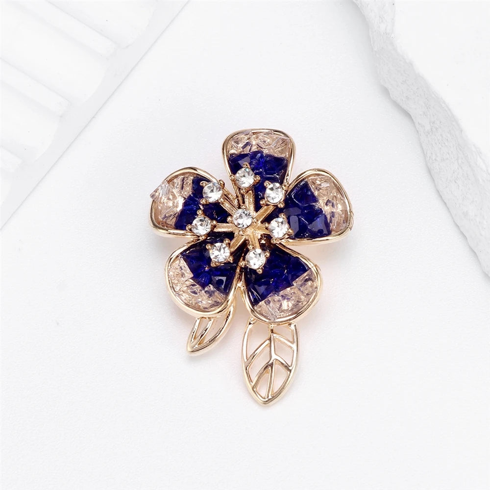 Fashion Flowers Glitter Sparking Floral Brooches for Girls Sweet Simple Pins Jewelry for Women Ladies Accessories New Design
