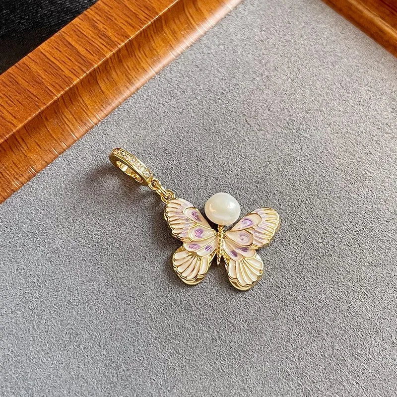 Female Butterfly Shape 18k Gold-plated Freshwater Pearl Necklace Pendant Elegant Trendy Dainty Low MOQ in Stock Daily Jewelry