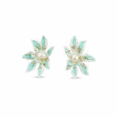 Female Green Yellow Flower Shape S925 Silver Freshwater Pearl 18k Gold-plated Stud Earring Elegant in Stock Jewelry for Women