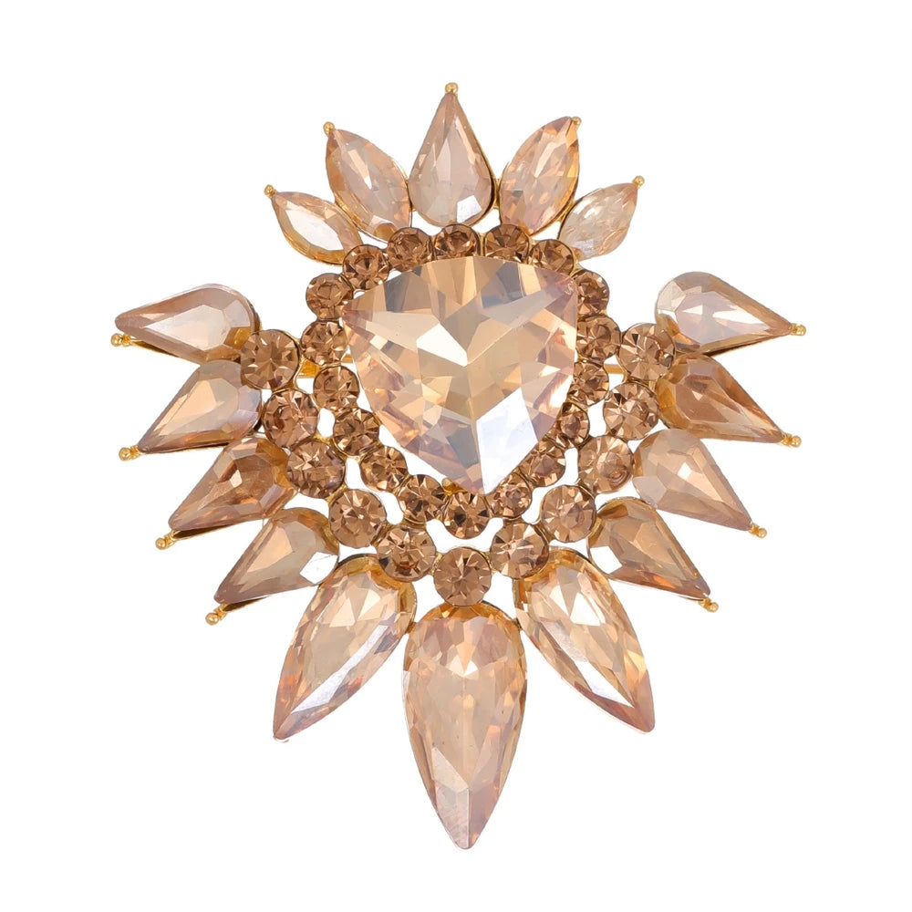 Fashion Glitter Rhinestone Sparking Brooches for Girls Sweet Elegant Charms Pins Jewelry for Women Ladies Accessories Hot Sale