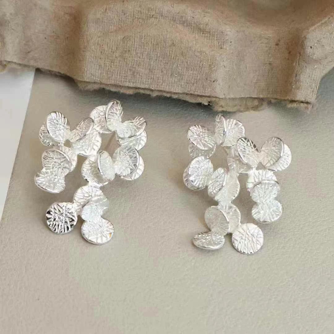 Elegant Luxury Stunning Imitation Pearl Drop Earrings for Girls Sweet Fresh Jewelry for Women Lady Accessories Chinese Supplier
