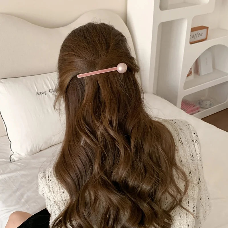 Fashion Simple Elegant Luxury Hair Clips for Girls Sweet Imitation Pearl Bobby Pin for Women Ladies Hair Accessories in Stock