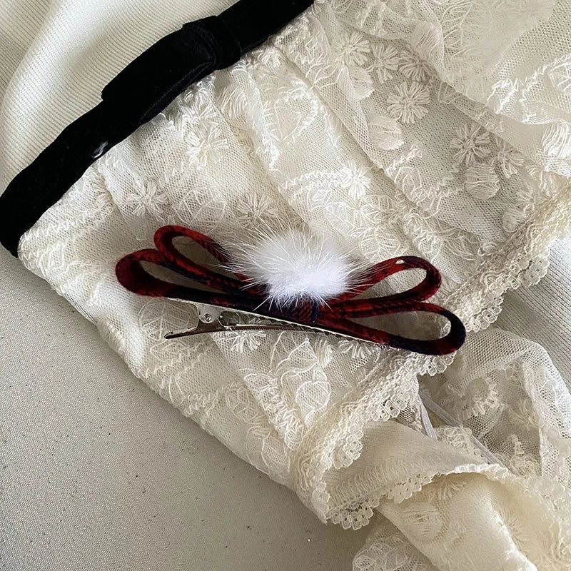 Fashion Sweet Elegant New Year Hair Clips for Girls Trendy Stylish Cute Alligators for Women Ladies Hair Accessories in Stock