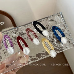 Female 2025 Hot Sale Solid Color Small Snap Clips Fashion Simple Elegant Customized in Stock Hairpins Accessory for Women Causal