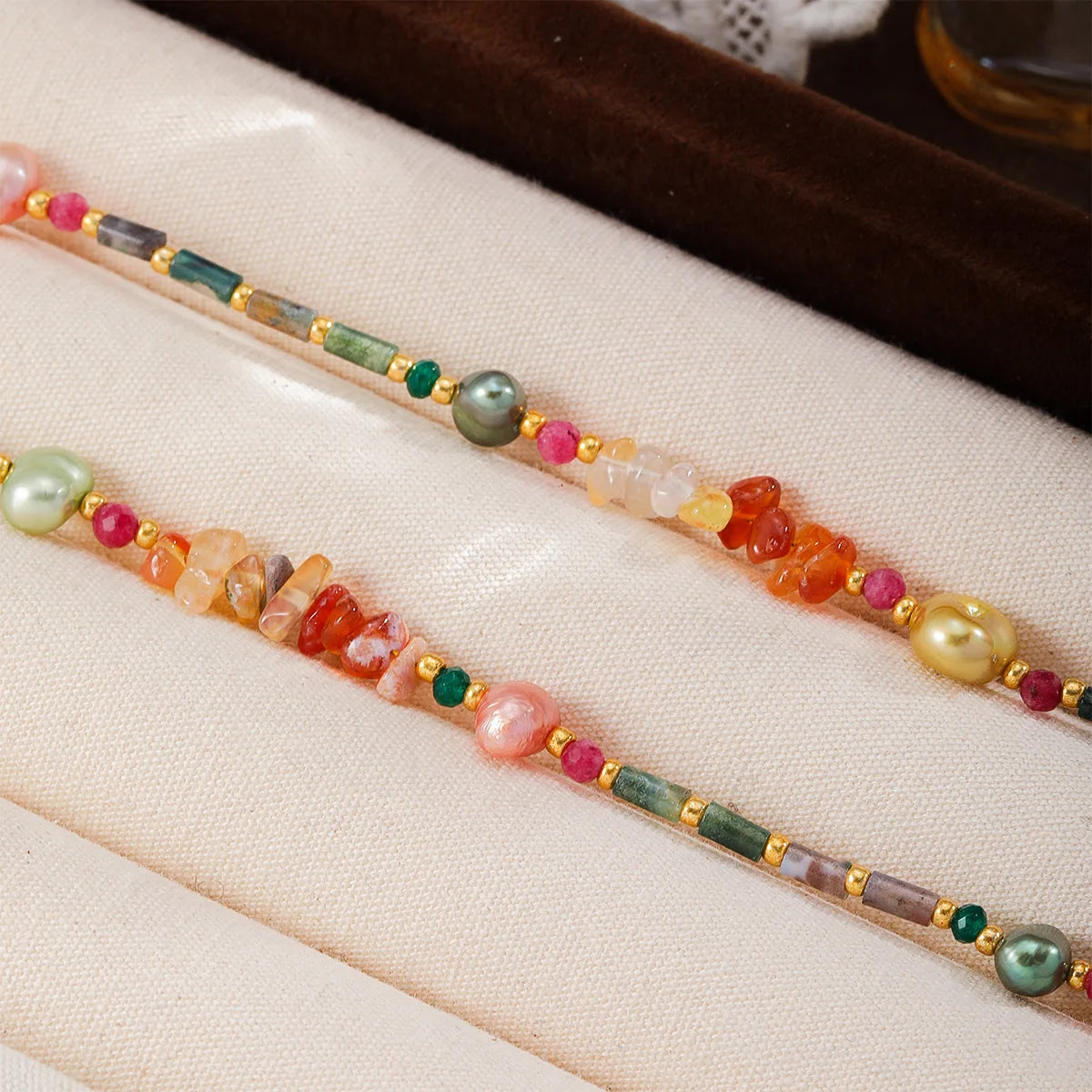 Fashion Freshwater Pearl Red Agate Natural Stone 18K Gold Plated Necklaces for Girls Vintage Jewelry for Women Ladies Wholesale