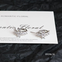 Women Hot Sale Creative Design Small Hoop Earring Fashion Elegant Graceful Charms Lightweight Bulk Jewelry Accessories for Daily