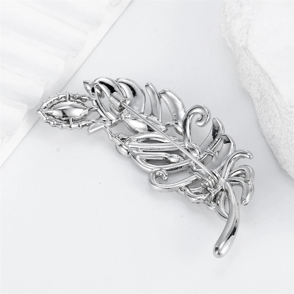 Fashion Rhinestone Glitter Sparking Feather Brooches for Girls Elegant Dainty Sweet Pins Jewelry for Women Ladies Accessories