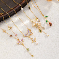 Fashion Butterfly Flower Copper 18K Gold Plated Necklaces for Girls Elegant Trendy Jewelry for Women Ladies Wholesale Bulk