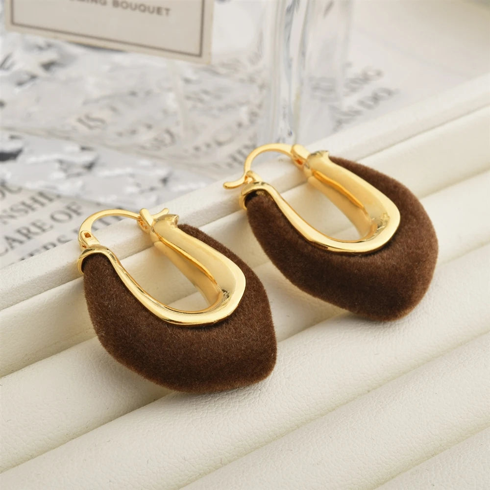 Fashion Flocking Ear Buckles Geometric Solid Colors Ankela Red Earrings Light Luxury High-end Retro Earrings Women Autumn Winter