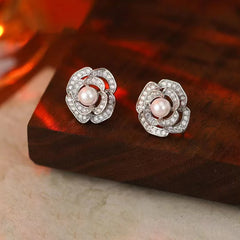 Fashion Trendy Flower Glitter Stud Earrings for Girls Sweet Elegant Luxury Adorable Jewellry for Women Ladies Accessories Chic