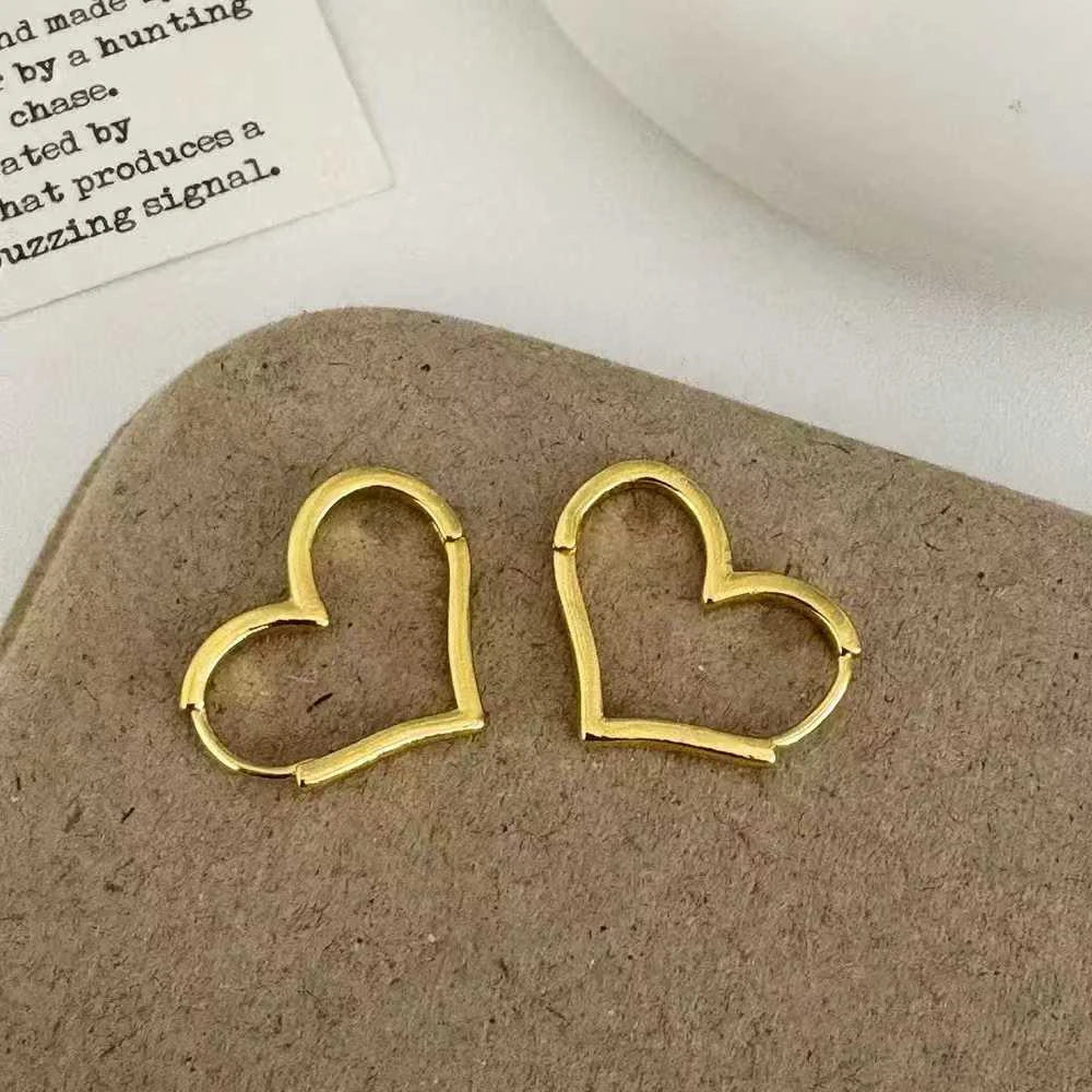 Female Heart Circle Shape Simple Small Mini Hoop Earring Fashion Elegant Luxurious Dainty Wholesale Jewelry Accessory for Daily