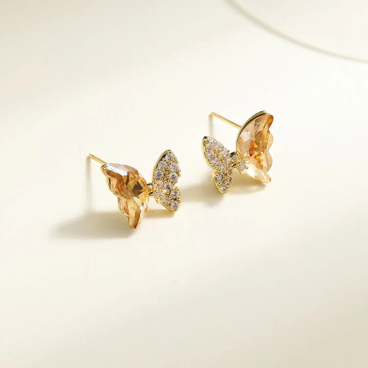 Girl Bow Butterfly Crystal Rhinestone Small Stud Earring Fashion Chic Simple Lightweight Customized Bulk Order Jewelry Accessory