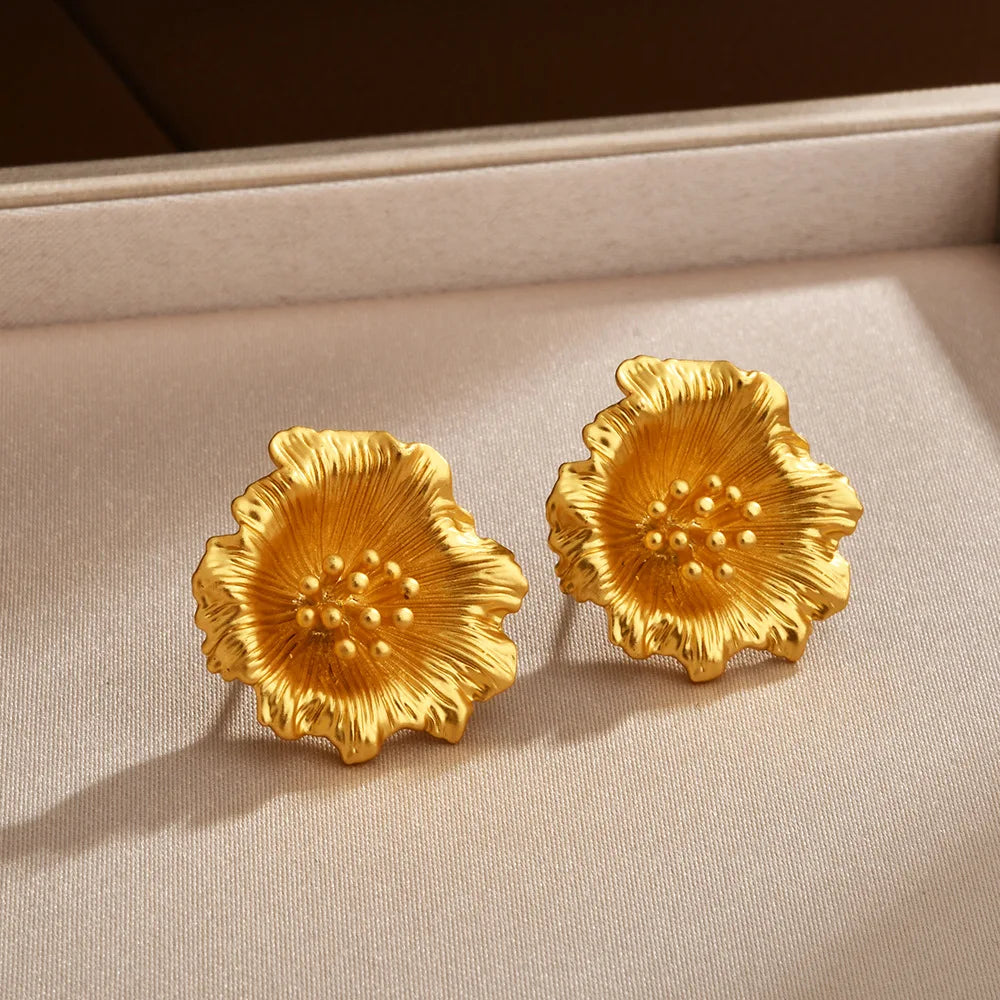 Matte Gold Silver Filigree Hollow Swirl Textured Stud Earrings Elegant Organic Design Statement Unique Jewelry Women Accessories