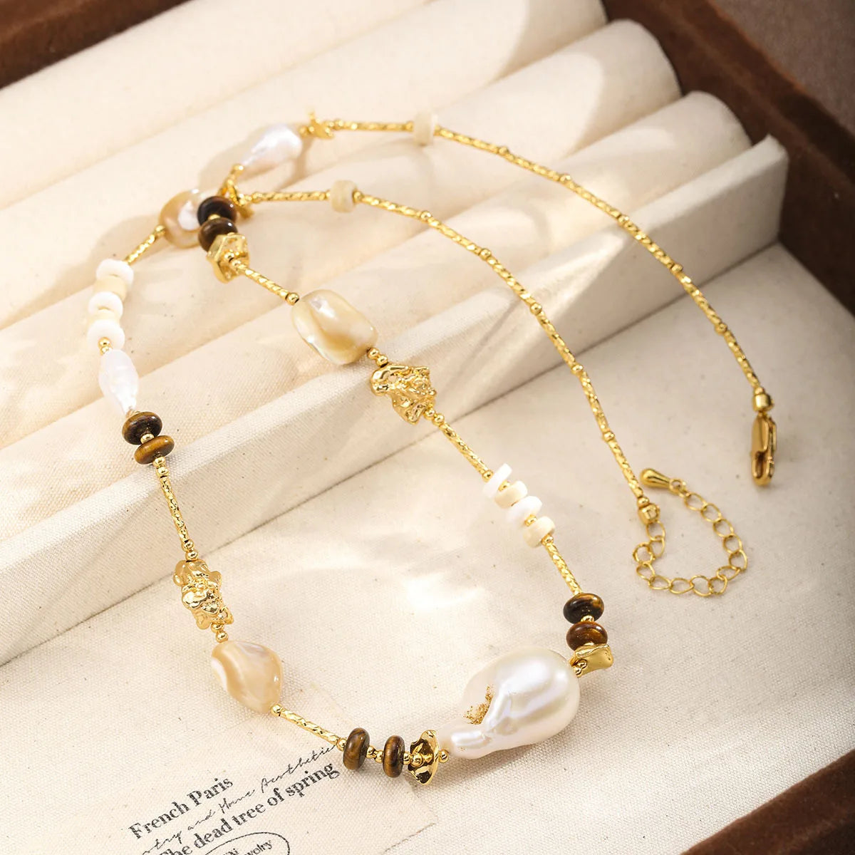 Fashion Baroque Pearl Shell Tiger Eye Stone Beads Necklaces for Girls Vintage Jewelry for Women Ladies Wholesale China Factory