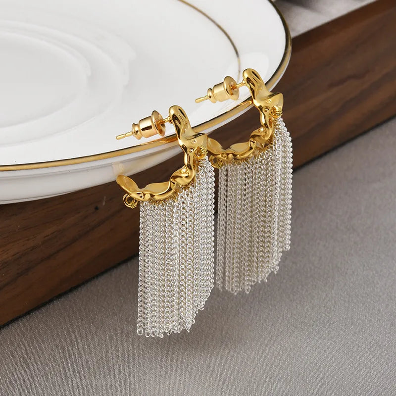 European and American Fashion Earrings Metal Geometric Chain Tassel Earrings Contrast Color Designer Personality Earrings Women