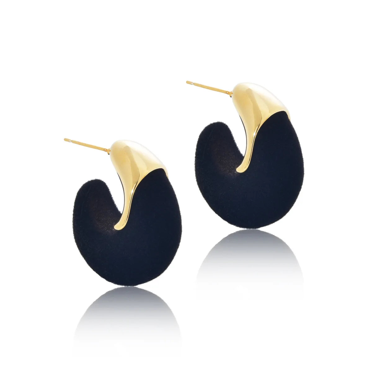 Retro Earrings Stud Female New Irregular Velvet Hoop Earrings Niche Design Light Luxury Fashion Earrings Autumn and Winter Bulk