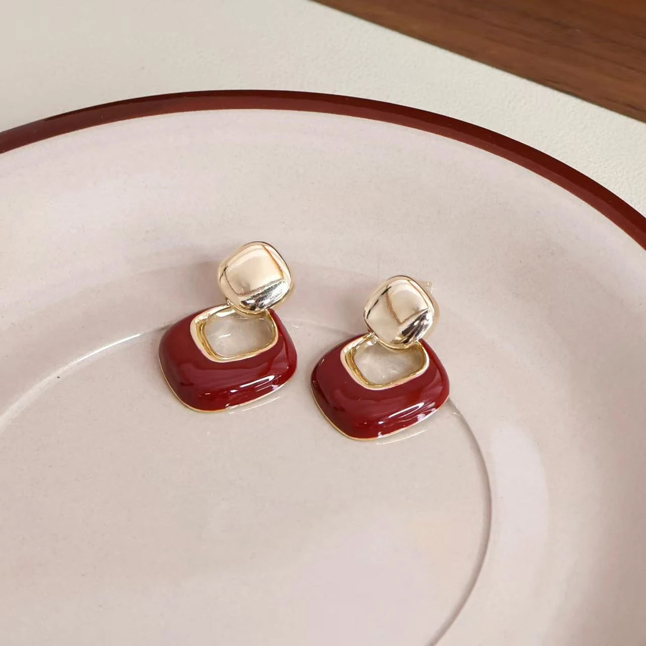 Elegant Luxury Flowers Velvet Sweet Hoop Earrings for Girls Art Deco Dainty Bold Trendy Jewelry for Women Ladies Accessories