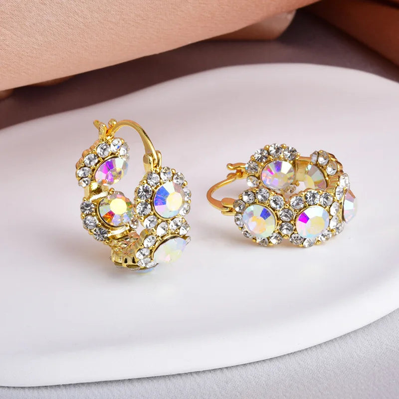 Ultra-shiny Rhinestone Round Stud Earrings Fashion Design Exquisite Lightweight Retro Earrings Women's Glitter Ear Jewelry