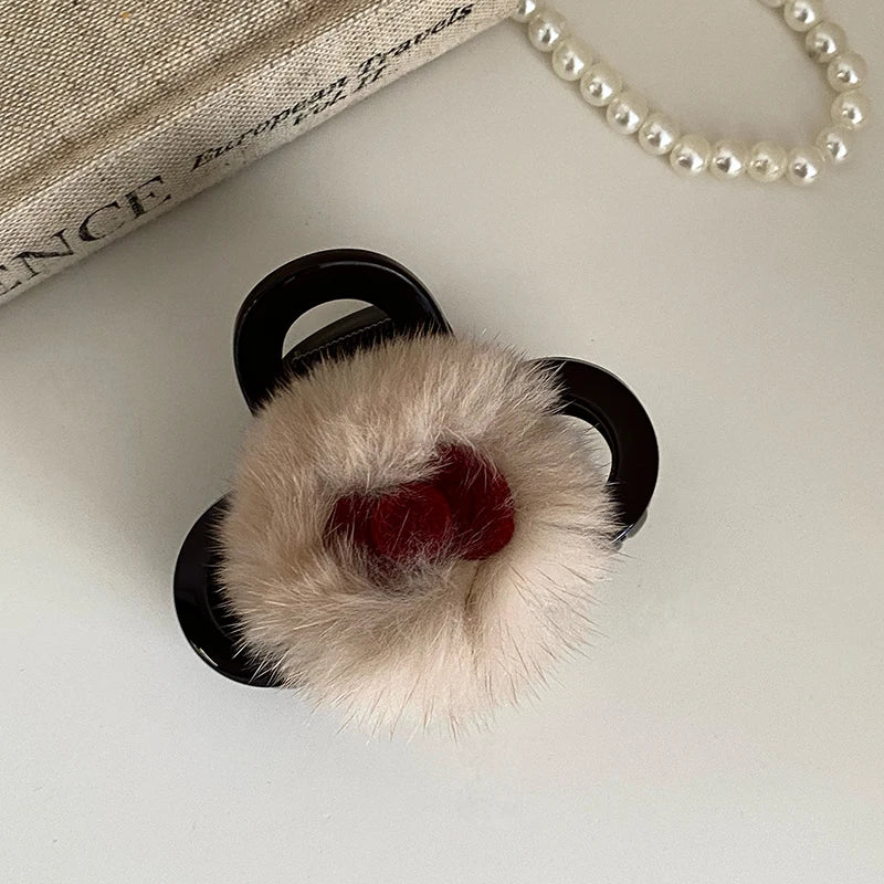 Female Autumn Winter Small Hair Claws Fashion Chic Elegant Customized Wholesale in Stock Hairpins Accessories for Women Causal