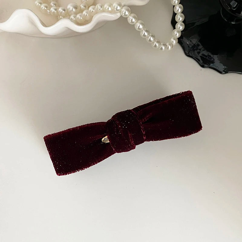 Fashion Simple Minimalistic Bowknot Hair Clips for Girls Lustrous Glitter Velvet Banana Clips for Women Ladies Hair Accessories