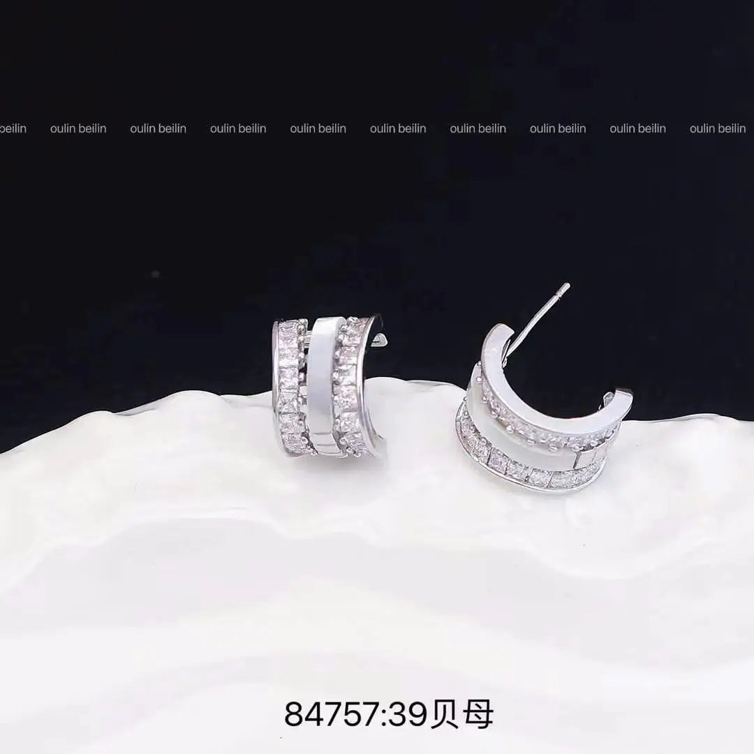 Women Hot Sale Creative Design Small Hoop Earring Fashion Elegant Graceful Charms Lightweight Bulk Jewelry Accessories for Daily