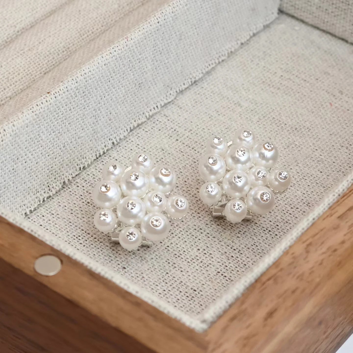 Girls Imitation Pearl Flower Shape Small Stud Earring Fashion Graceful Elegant High Quality Wholesale Daily Jewelry Accessories