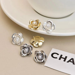 Women Rose Flower Shape Simple Small Mini Stud Earring Fashion Elegant Graceful Wholesale Jewelry Accessories for Female Office