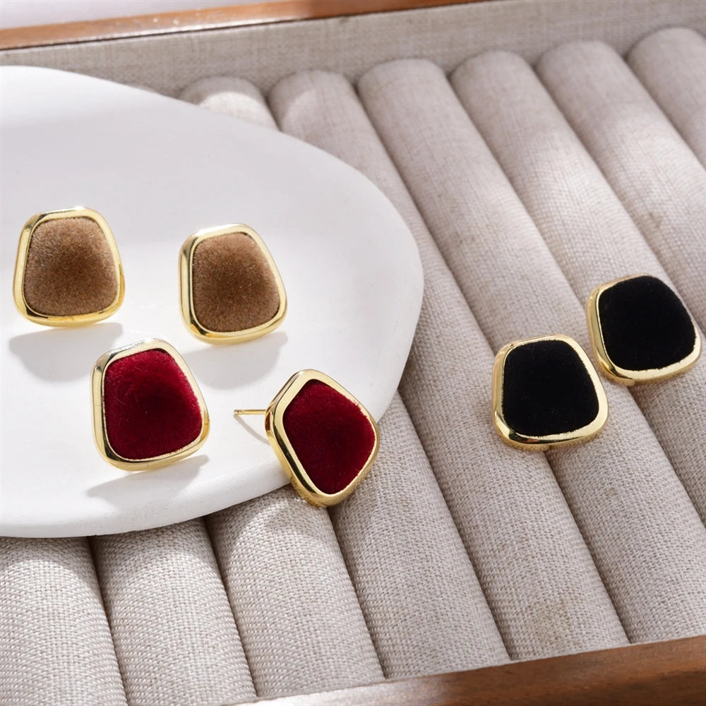Women's Fashionable Flocking Earrings Studs Irregular Square S925 Silver Needle Retro Elegant High-end Ear Accessories Winter