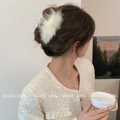 Women Hot Sale Downy Solid Color Large Hair Claw Clips Trendy Elegant Lightweight in Stock Hairpins Accessories for Female Daily