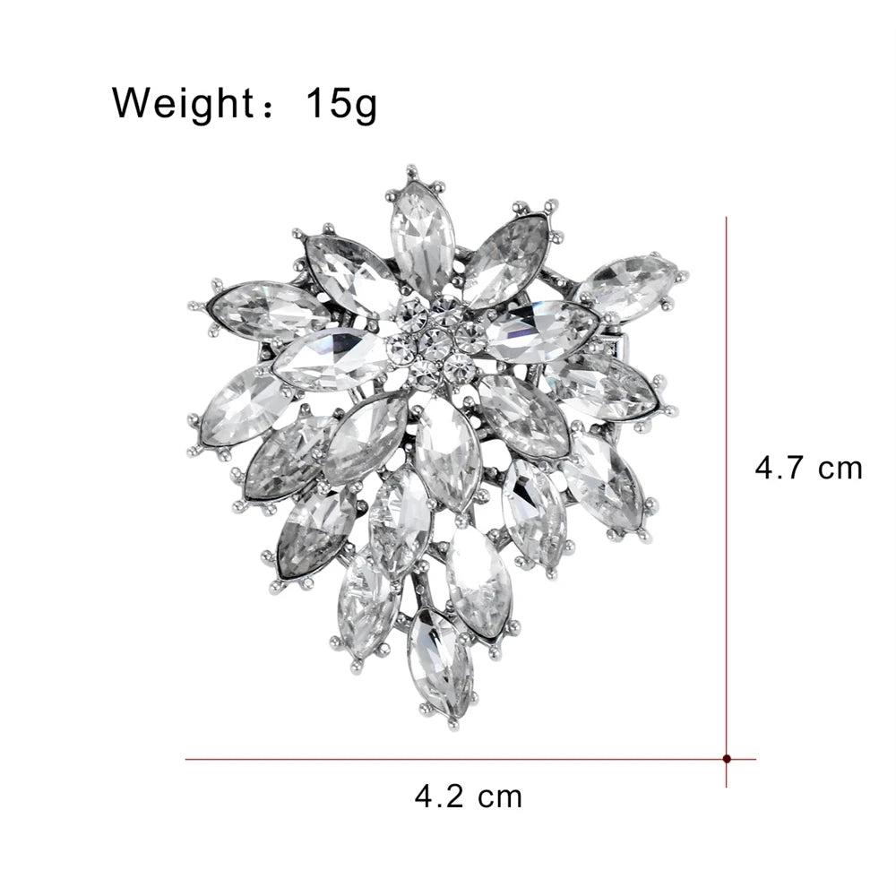 Fashion New Design Dainty Rhinestone Brooches for Girls Glitter Sparkle Charms Bold Pins Jewelry for Women Ladies Accessories